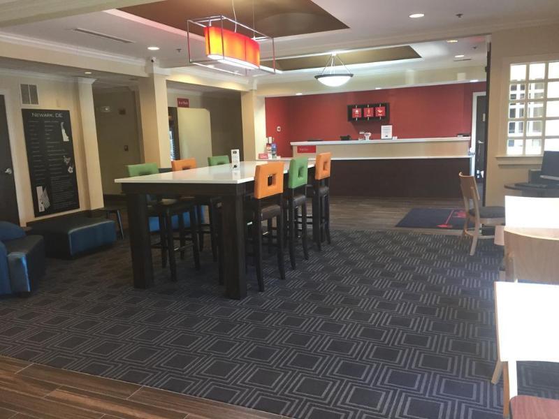 Towneplace Suites Wilmington Newark / Christiana Extérieur photo